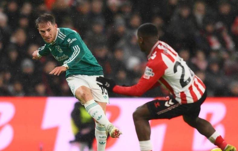 随着利物浦41纽卡+切尔西32！英超争四格局乱套了：46名差2分