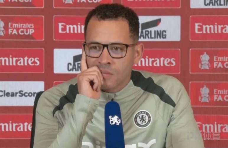 罗塞尼尔:我一直强调在挫折中积极反应,球员们每场都做到了