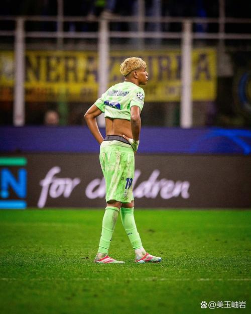 记者：萨德签罗马尼奥利因时间原因交易失败，球员将留队