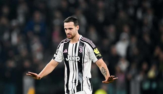 斯基拉：萨索洛将租借尤文中卫费利佩，包含买断权和二转分成