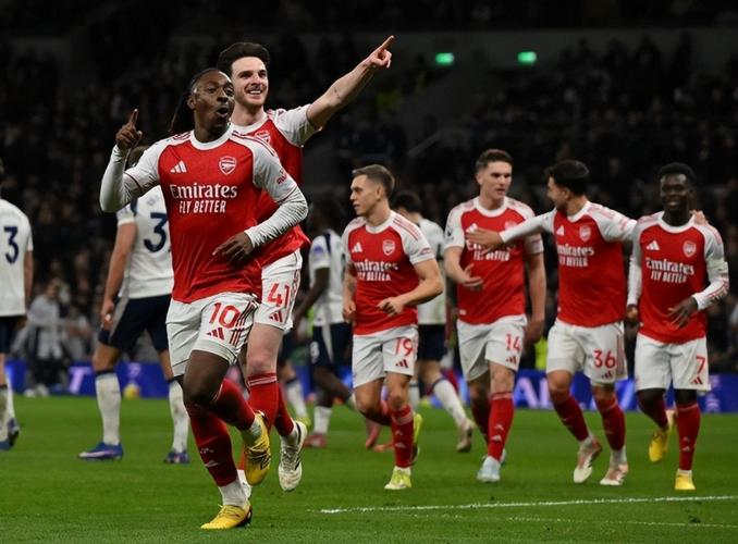 足坛悲喜夜！切尔西绝杀，利物浦逆转，阿森纳大胜，拜仁意外爆冷