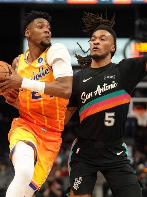 NBA战报：黄蜂111106马刺取NBA6连胜，布兰登米勒26+8+2