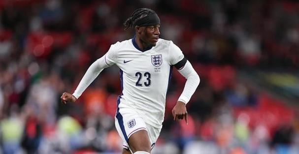 马杜埃凯：我们可能是唯一有22名球员每场都能上场的球队