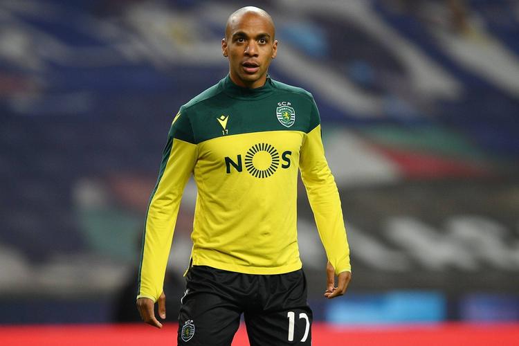 记者：马里奥换霍尔姆接近完成，转会形式预计均为先租后买