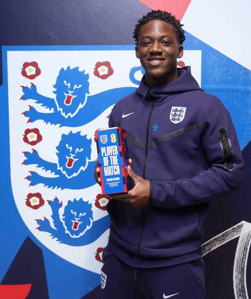 卡里克谈B费及其未来卡里克：看梅努比赛是一种享受