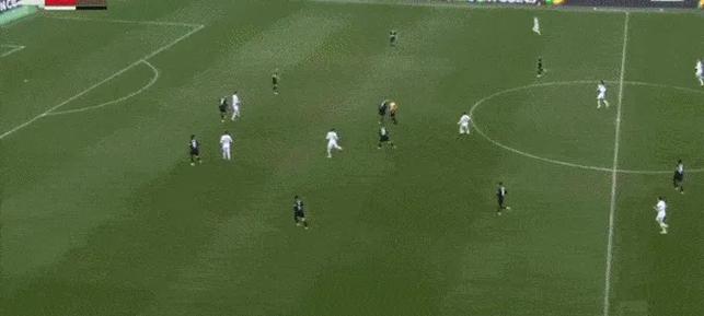 奥格斯堡21逆转圣保利，格雷戈里奇独中两元