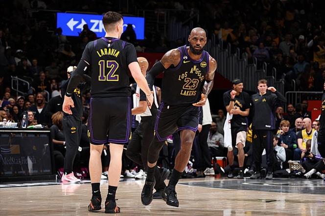 防守端确实非常卖力，但湖人锋线新星最近在进攻端真是太平庸了