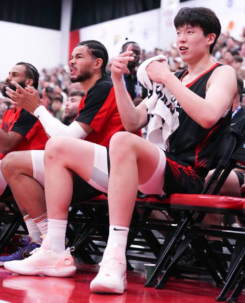 拓媒：里斯缺阵球队需寻找对策保中锋位置深度或将更加信赖杨瀚森_NBA直播