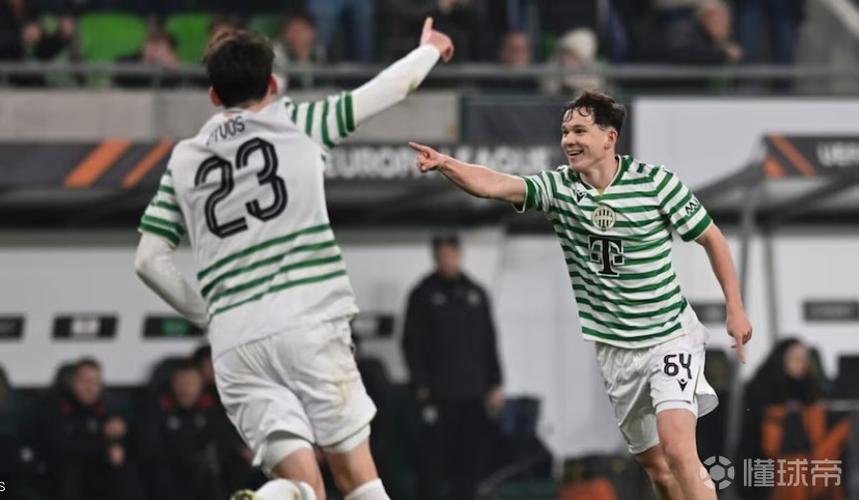 官方：拉齐奥签下19岁波兰中场普日博雷克据悉转会费450万欧