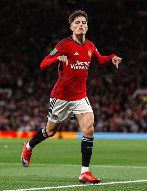 加纳乔：如今比赛很大程度上取决于边锋罗塞尼尔很了解球员